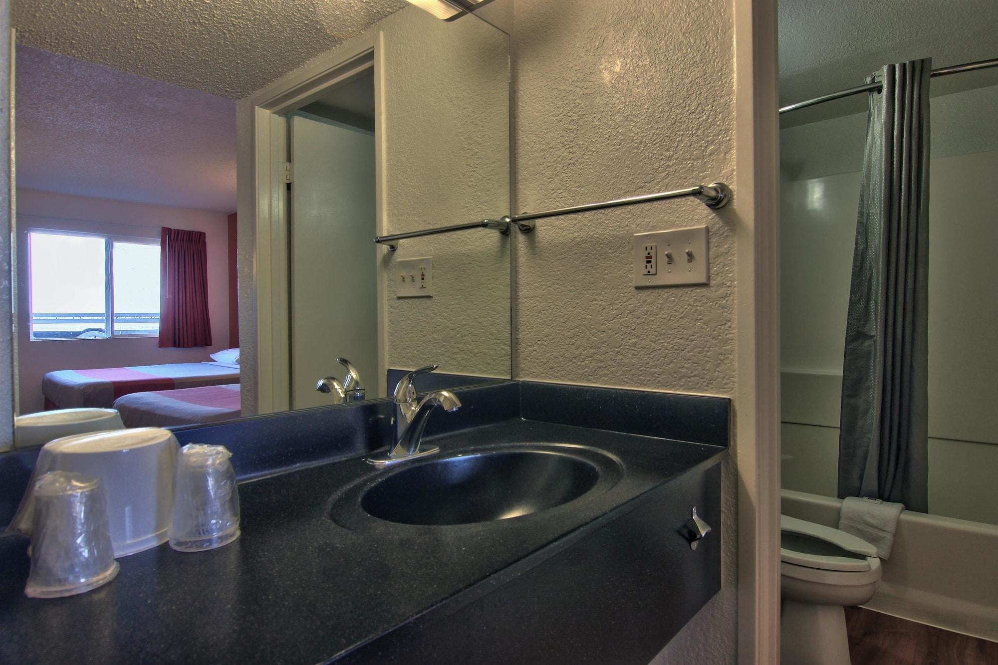Motel 6-Sacramento, Ca - Old Sacramento North Buitenkant foto