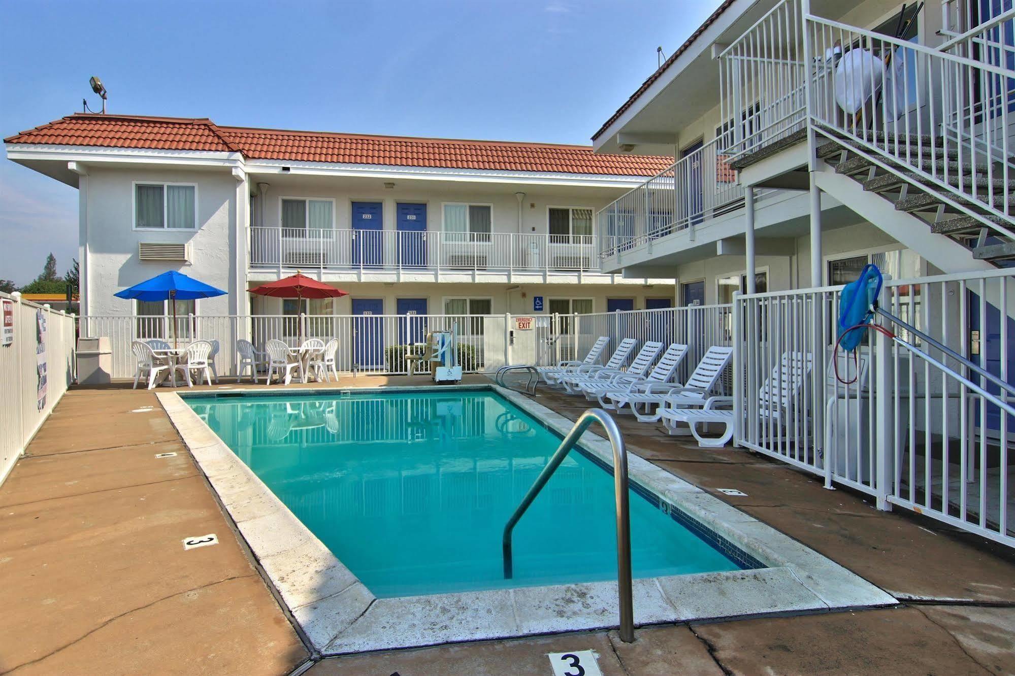Motel 6-Sacramento, Ca - Old Sacramento North Buitenkant foto